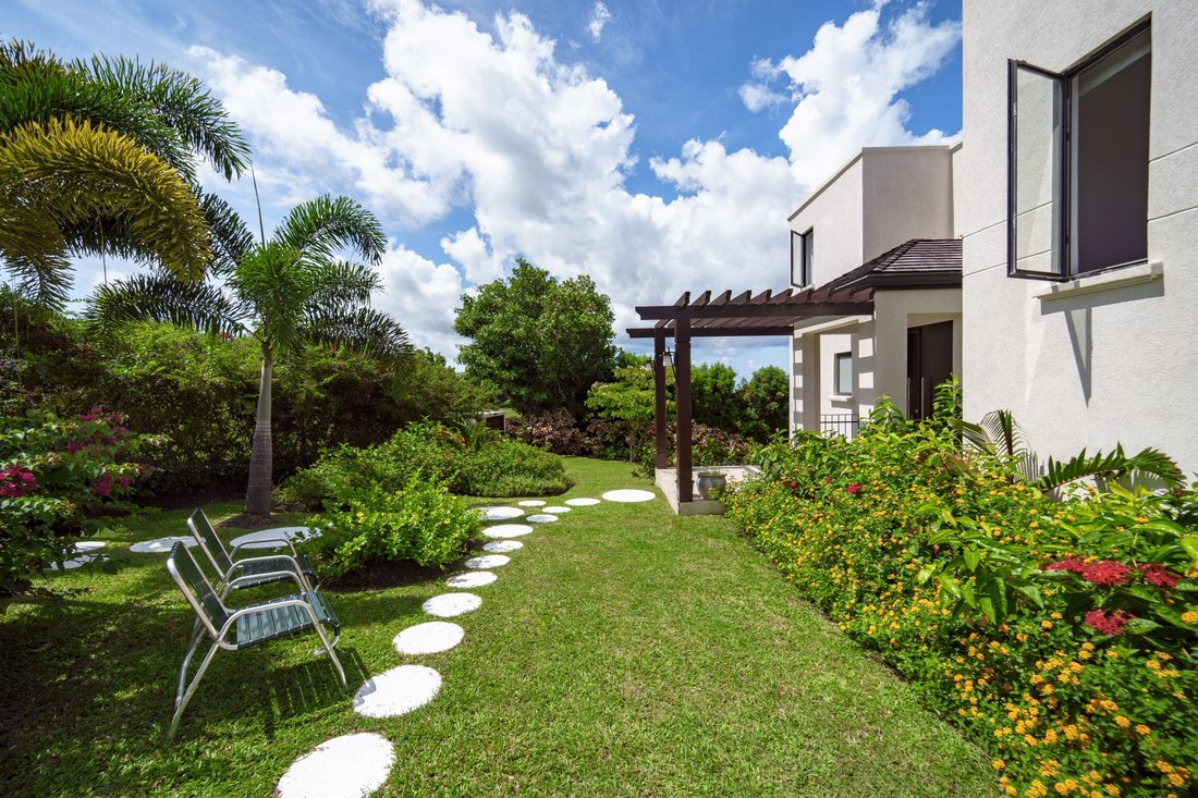 Villa in Apes Hill, Saint Andrew, Barbados 1 - 14827114