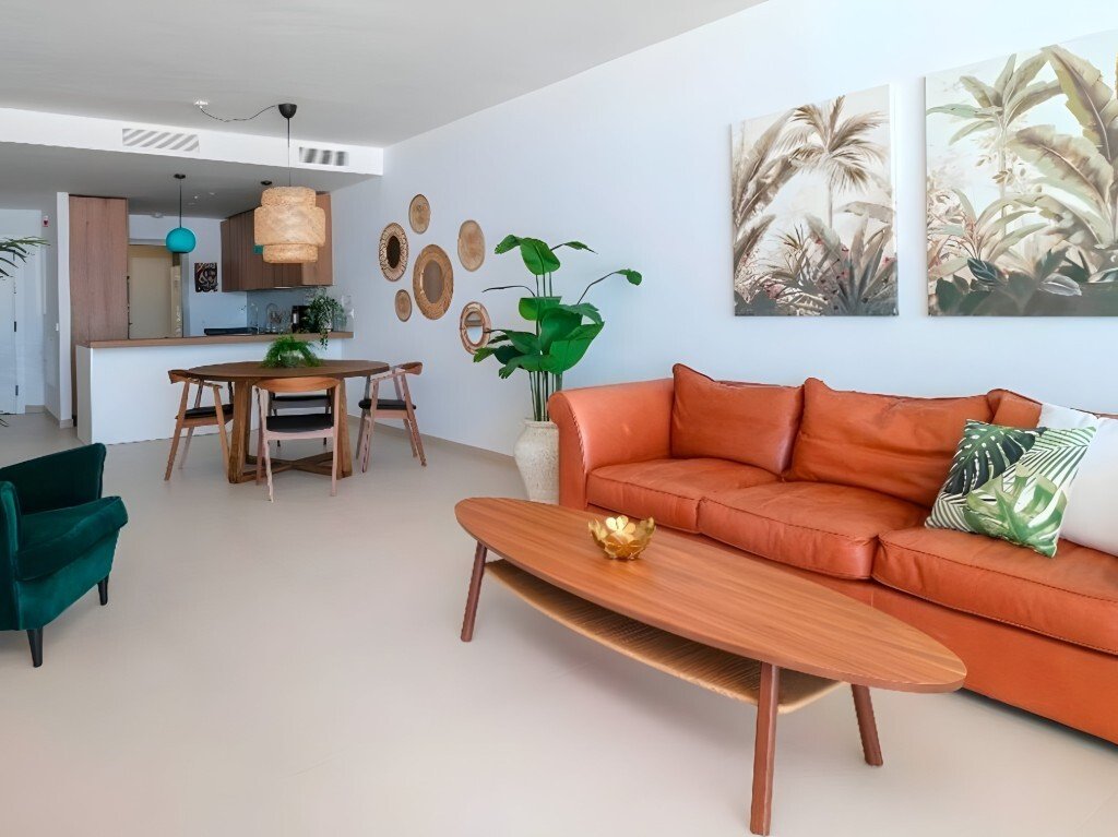 2 Bedroom, 2 Bathroom Luxury Apartment At In Benalmádena, Andalusia