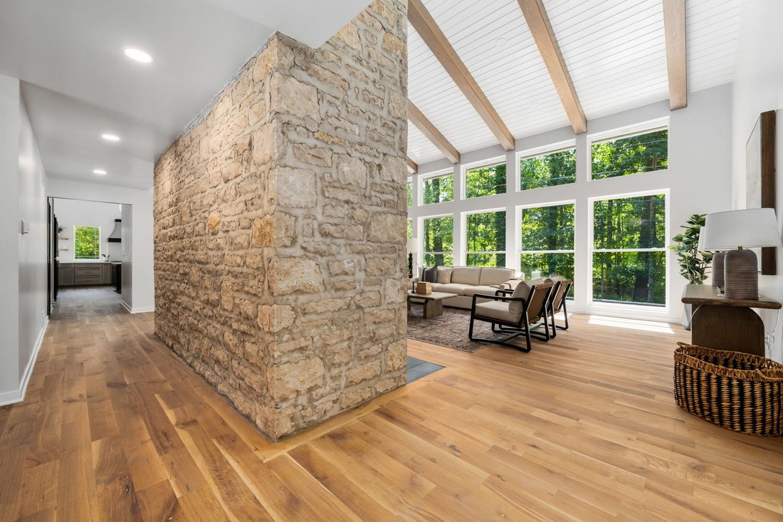 Exquisite Upper Arlington Home With Bespoke In Columbus, Ohio, United