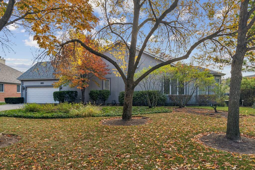 Contemporary Ranch Home In Desirable In Highland Park, Illinois, United