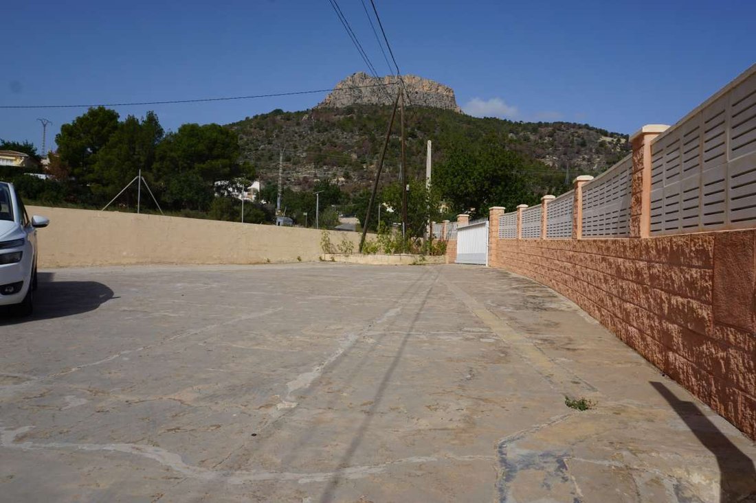 Calpe Detached House In Calp, Valencian Community, Spain For Sale
