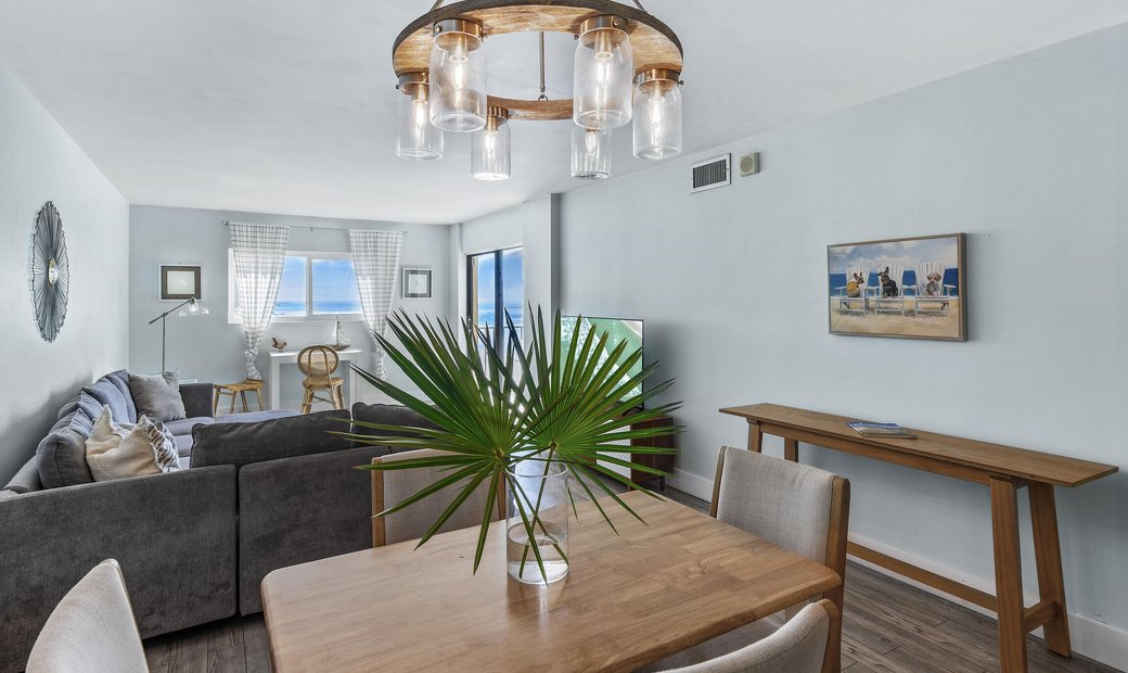 5801 Thomas Dr 824, Panama City In Panama City Beach, Florida, United