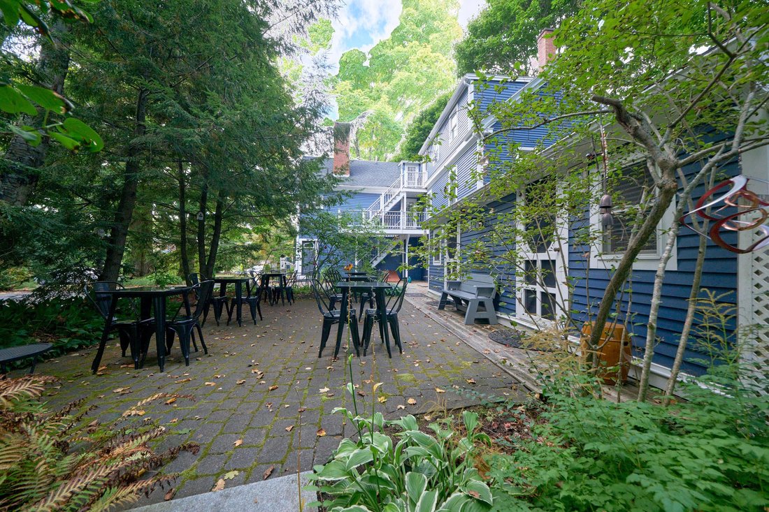 84 Elm Street In Camden, Maine, United States For Sale (14827080)