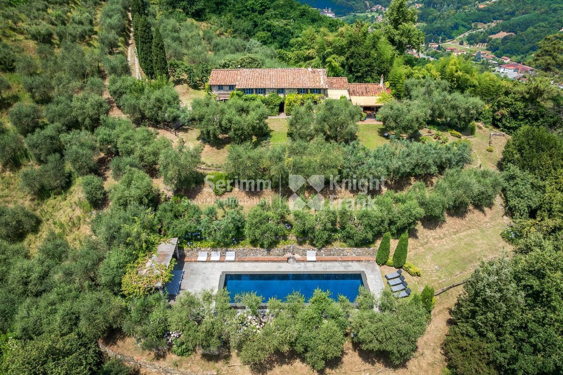 Country House in Area Monte San Quirico - Sant'Alessio, Lucca, Tuscany 1 - 14829096