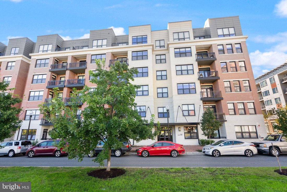 Residential Alexandria In Alexandria, Virginia, United States For Sale