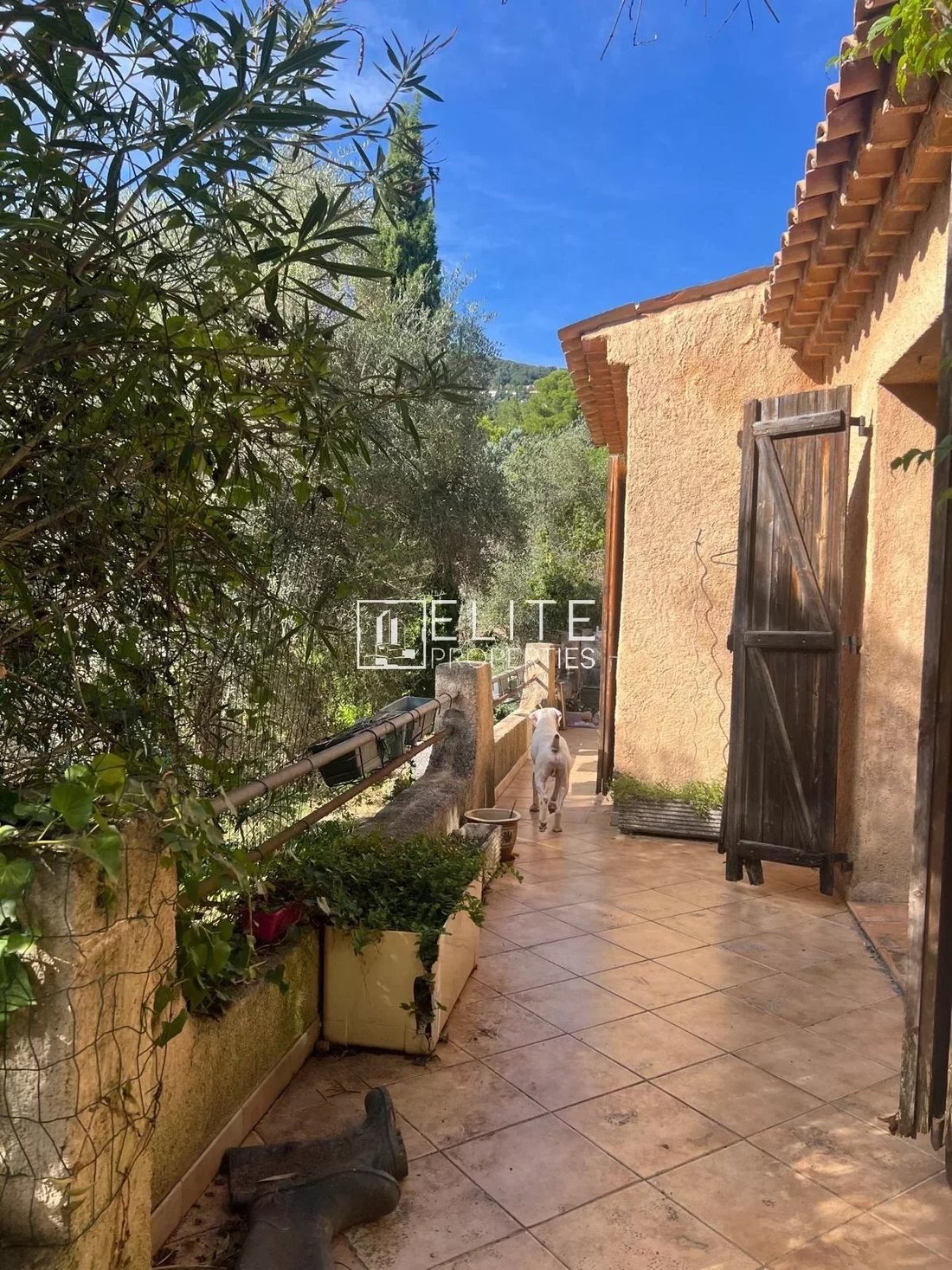 Sale Villa Peymeinade In Peymeinade, Provence Alpes Côte D'azur, France