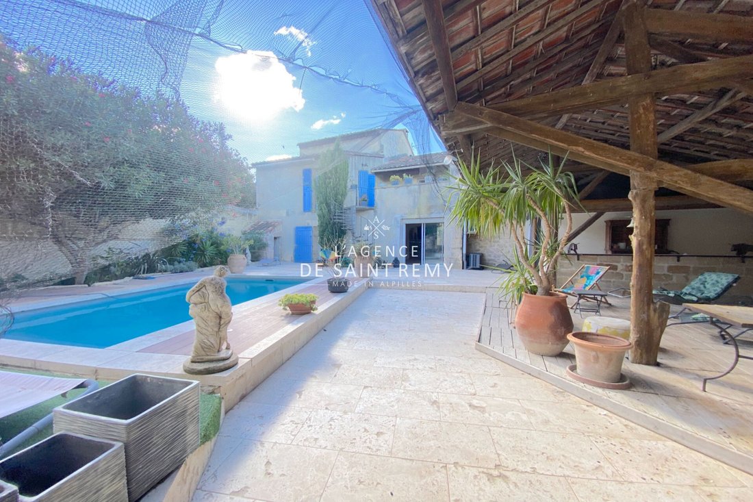 Villa in Fontvieille, Provence-Alpes-Côte d'Azur, France 2 - 14827227