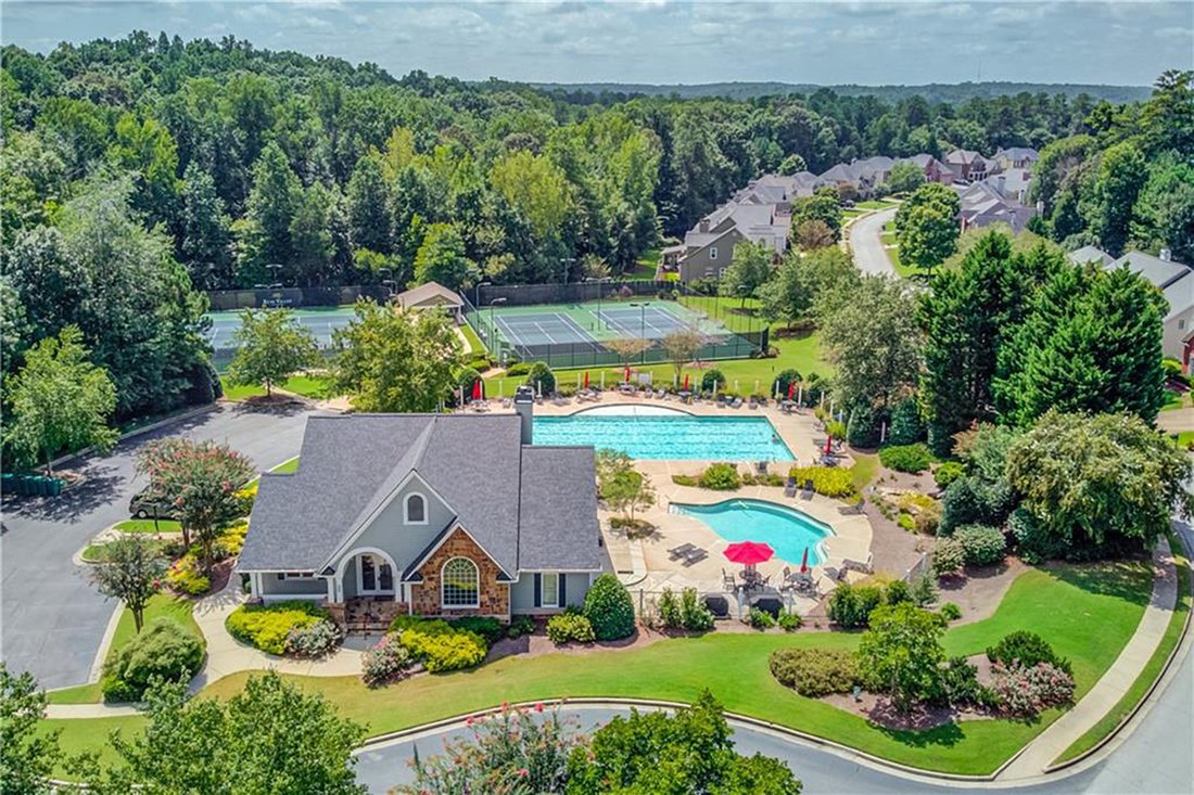 Beautiful Home In Sought After King Valley In Smyrna, United