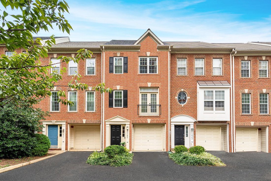 1427 N Scott Street,Arlington, Va, 22209 In Arlington, Virginia, United