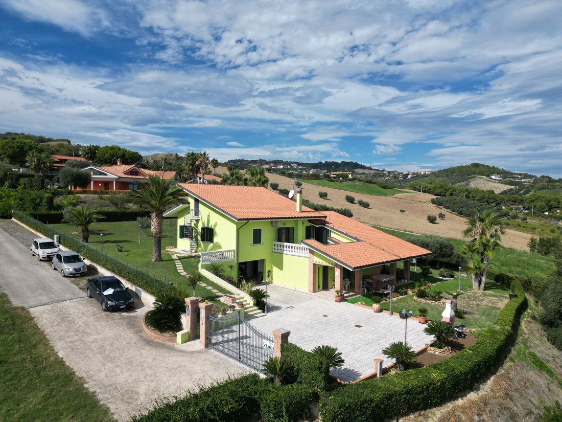 House in Martinsicuro, Abruzzo, Italy 3 - 14832119