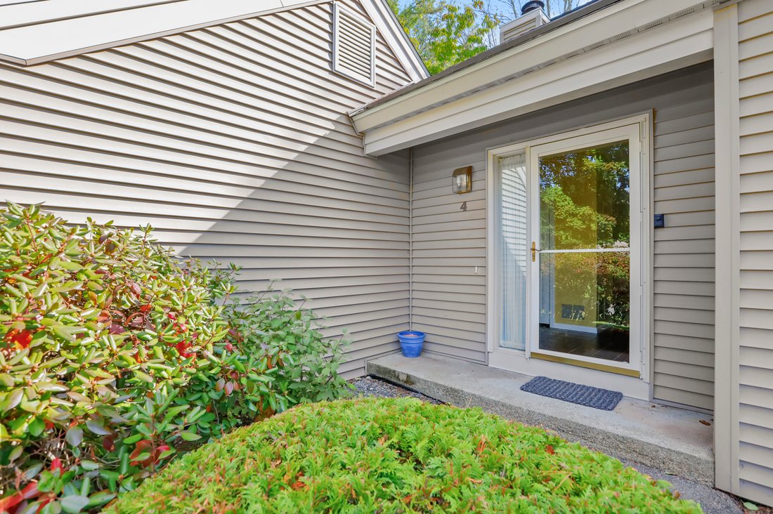 4 Astra,Wayland, Ma, 01778 In Wayland, Massachusetts, United States For