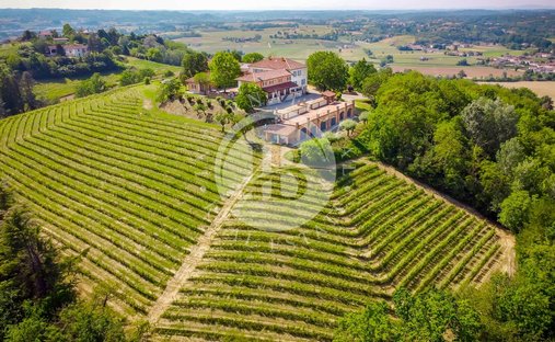 Villa a Centro, Asti, Piemonte 1