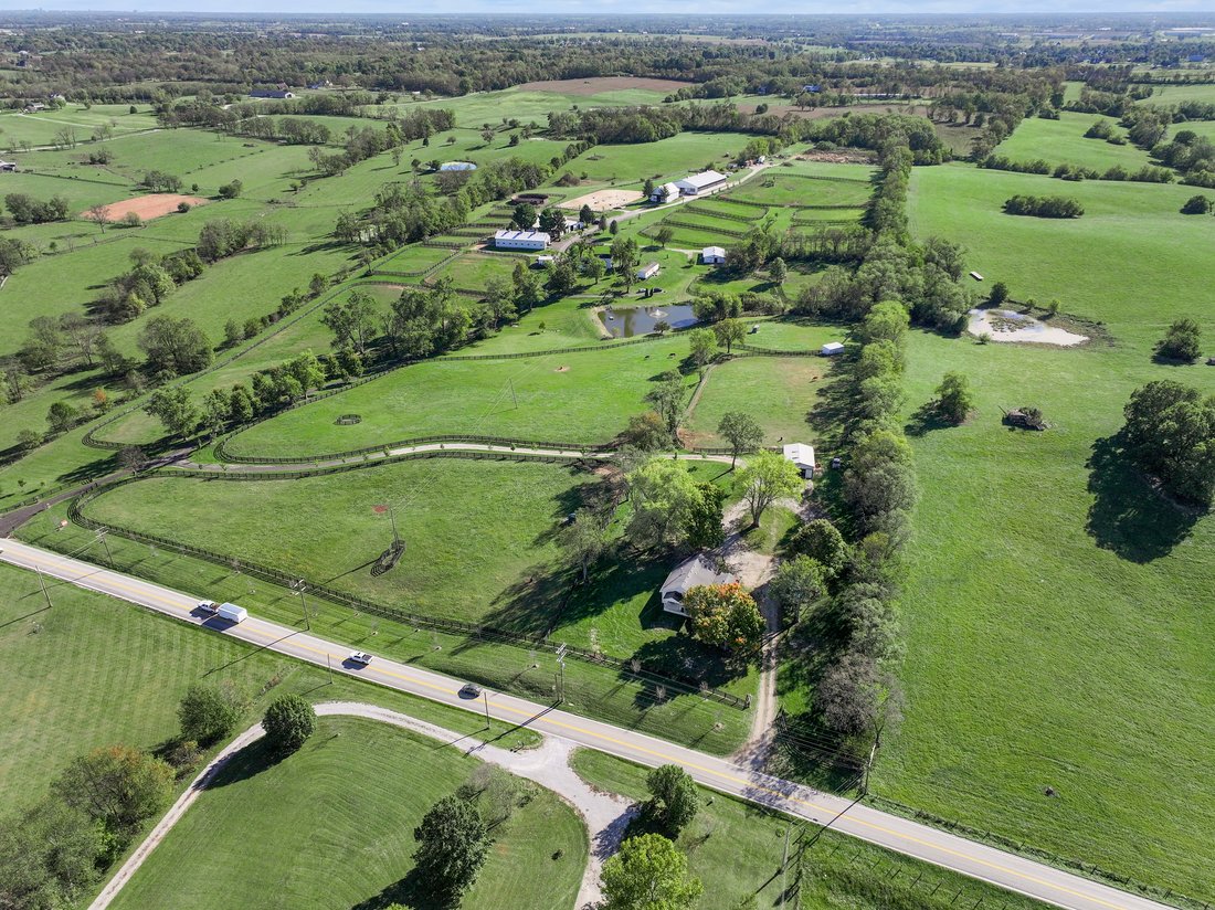 2788 2886 Frankfort Road In Kentucky, United States For