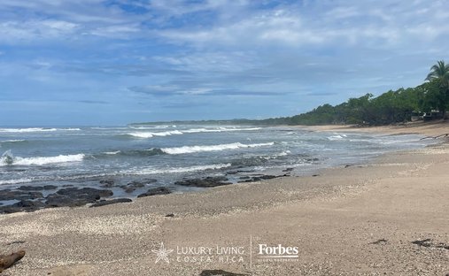 Land in Playa Avellana, Guanacaste Province, Costa Rica 1