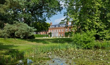 Country House in Thurston, England, United Kingdom 1