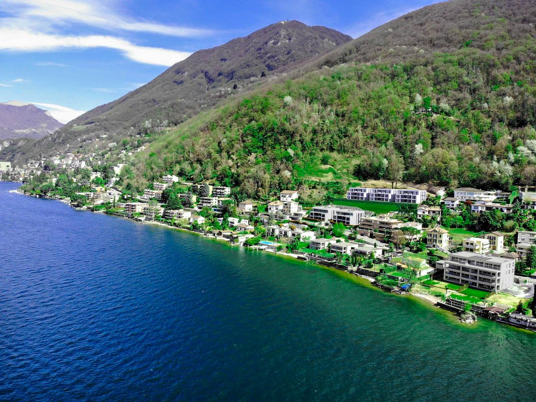 Penthouse in Bissone, Ticino, Switzerland 2 - 14839641