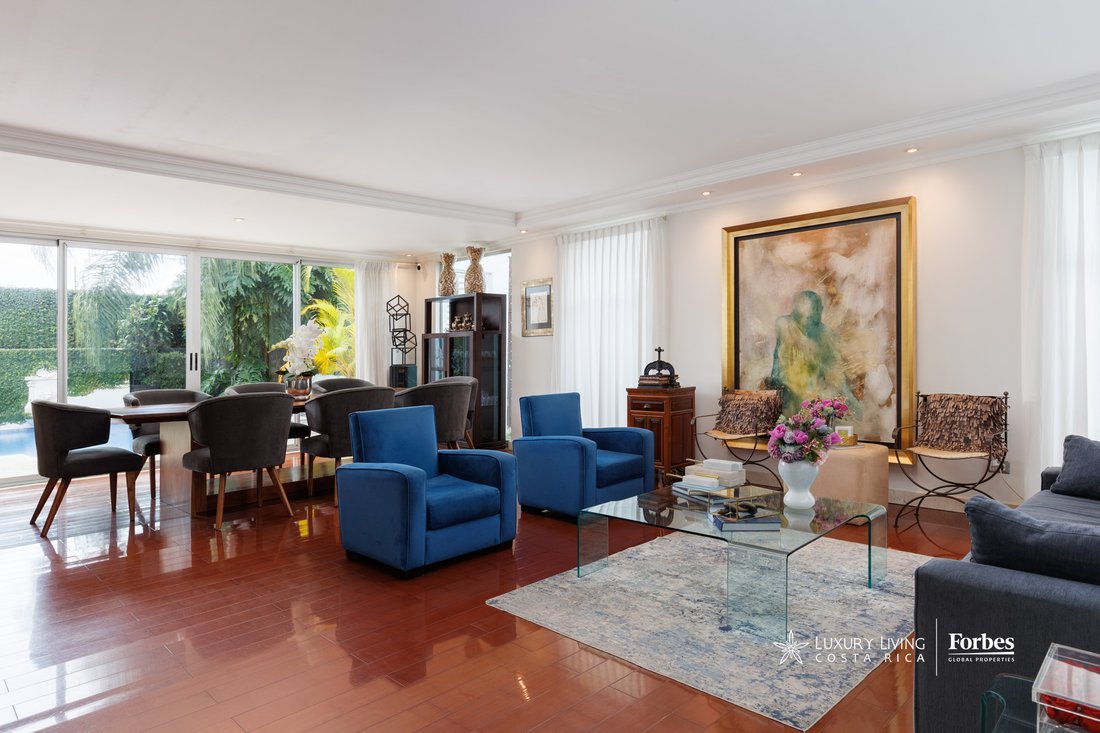 House in Santa Ana, San José Province, Costa Rica 1 - 14832677