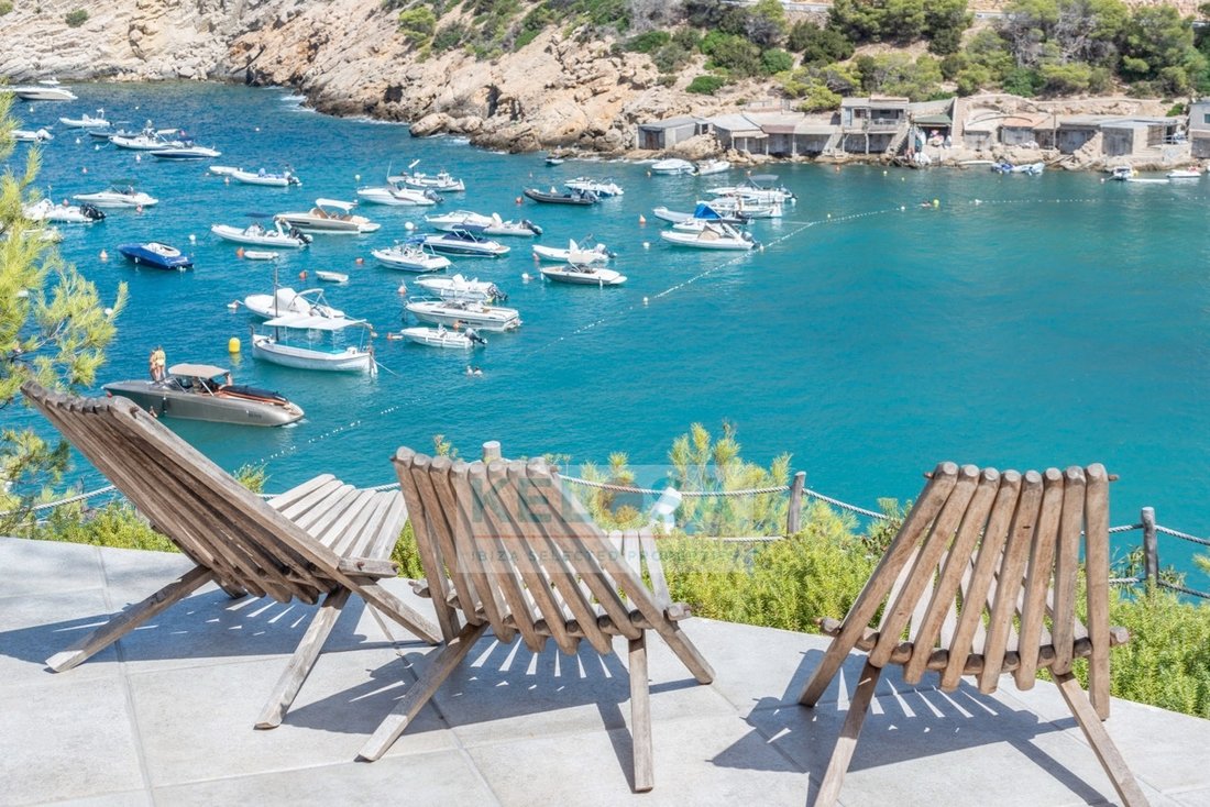 Villa in Cala Vadella, Sant Josep de sa Talaia, Balearic Islands 2 - 14839672