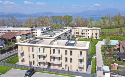 Penthouse à Sirmione, Lombardie, Italie 1