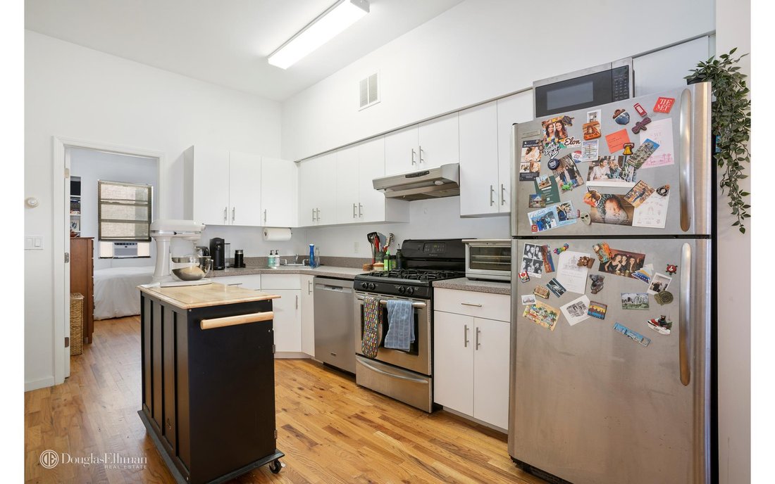 Rental Brooklyn In New York, New York, United States For Rent (14833051)