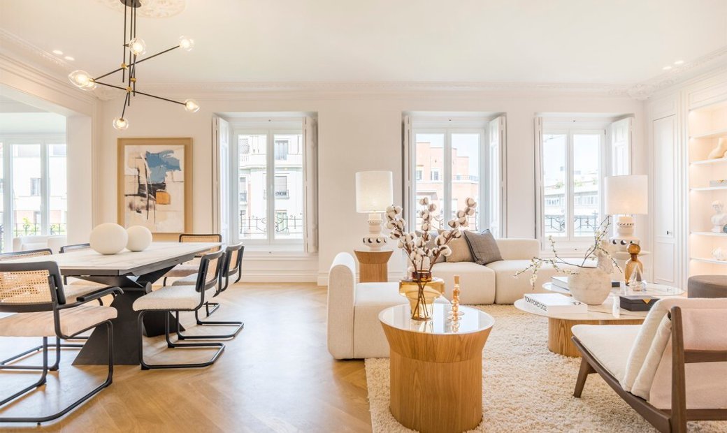 Luxury Flat With Three Balconies And In Madrid, Community Of Madrid