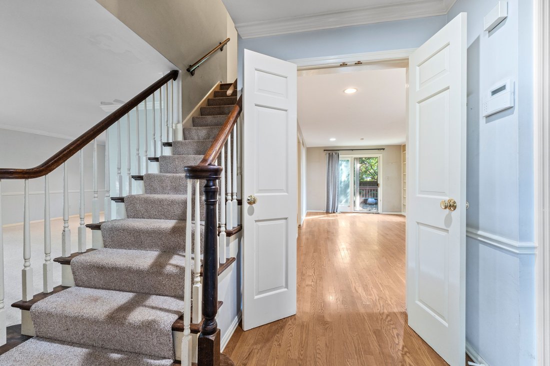 Endless Potential For This Hidden Gem In In Olivette, Missouri, United