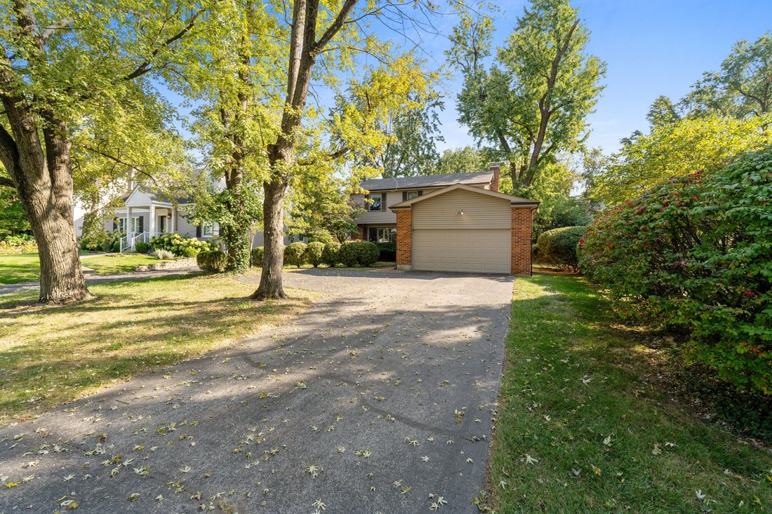 Endless Potential For This Hidden Gem In In Olivette, Missouri, United