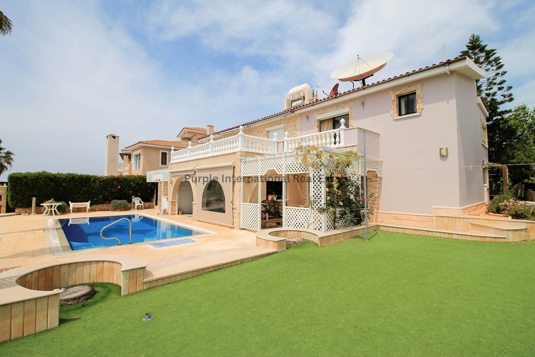 Villa in Peyia, Paphos, Cyprus 4 - 14842352