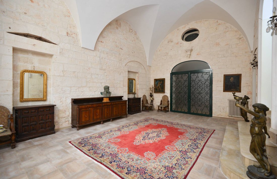 Ludovico Street - Corso Umberto I - Vittorio Emanuele Street, Ostuni, Apulia 2 - 14834467