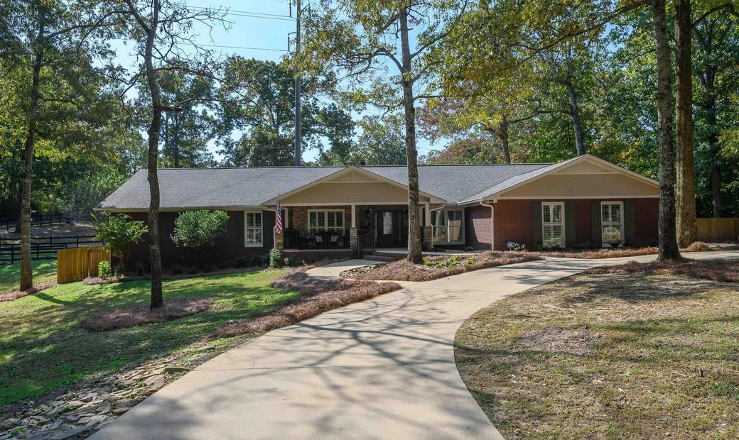 830 Valley View Road,Indian Springs Village, In Pelham, Alabama, United