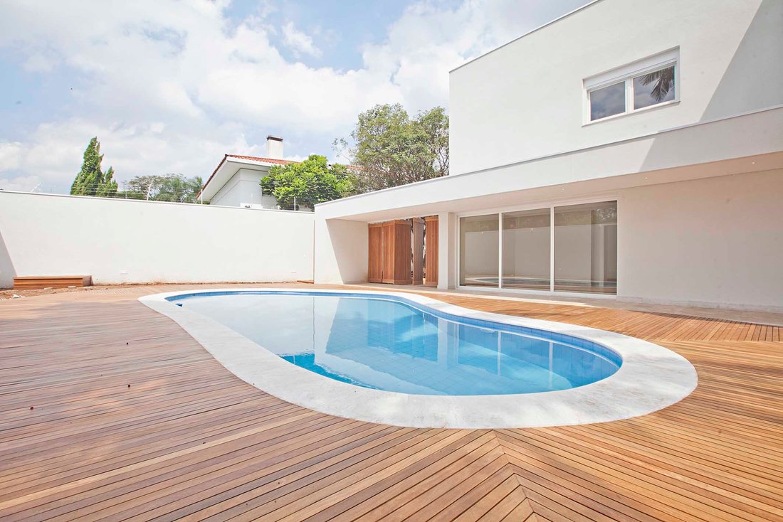 House in São Paulo, State of São Paulo, Brazil 1 - 14832621
