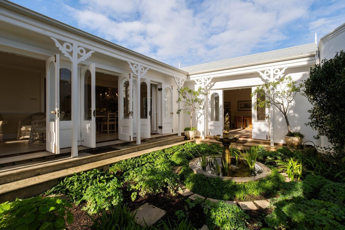 Exquisite Victorian Homestead Adapted In Cape Town, Western Cape, South