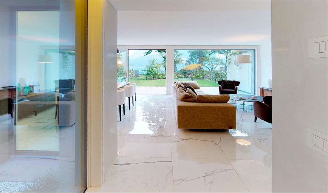 Villa Di Lusso Direttamente A Lago In Lugano, Ticino, Switzerland For