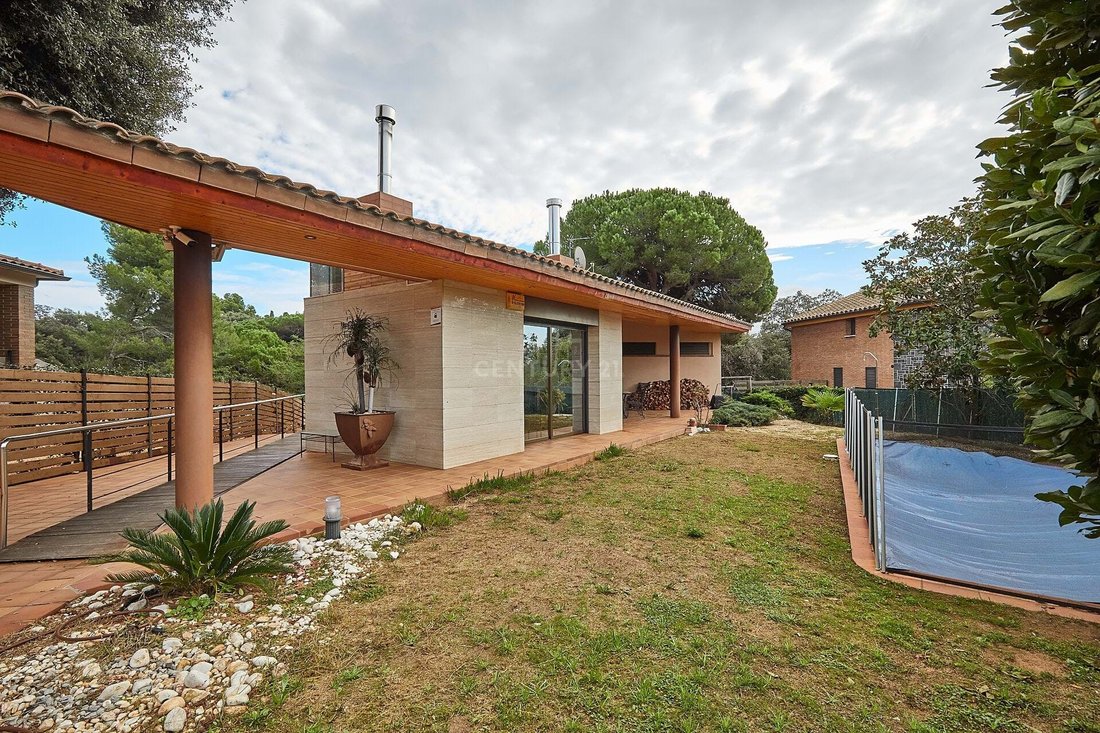 Villa Barcelona Spain In L'ametlla Del Vallès, Catalonia, Spain For