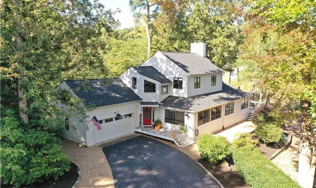 Seller Offered Compensation In Suffolk, Virginia, United States For