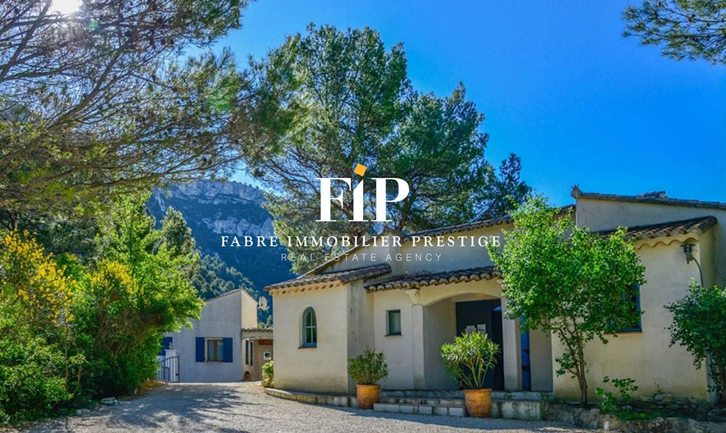 Exceptional In Fontaine De Vaucluse, Provence Alpes Côte D'azur, France