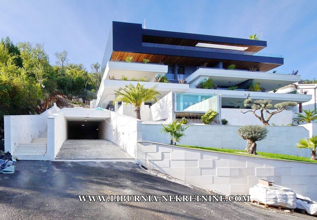 Apartment in Grad Opatija, Primorje-Gorski Kotar County, Croatia 1 - 14833491