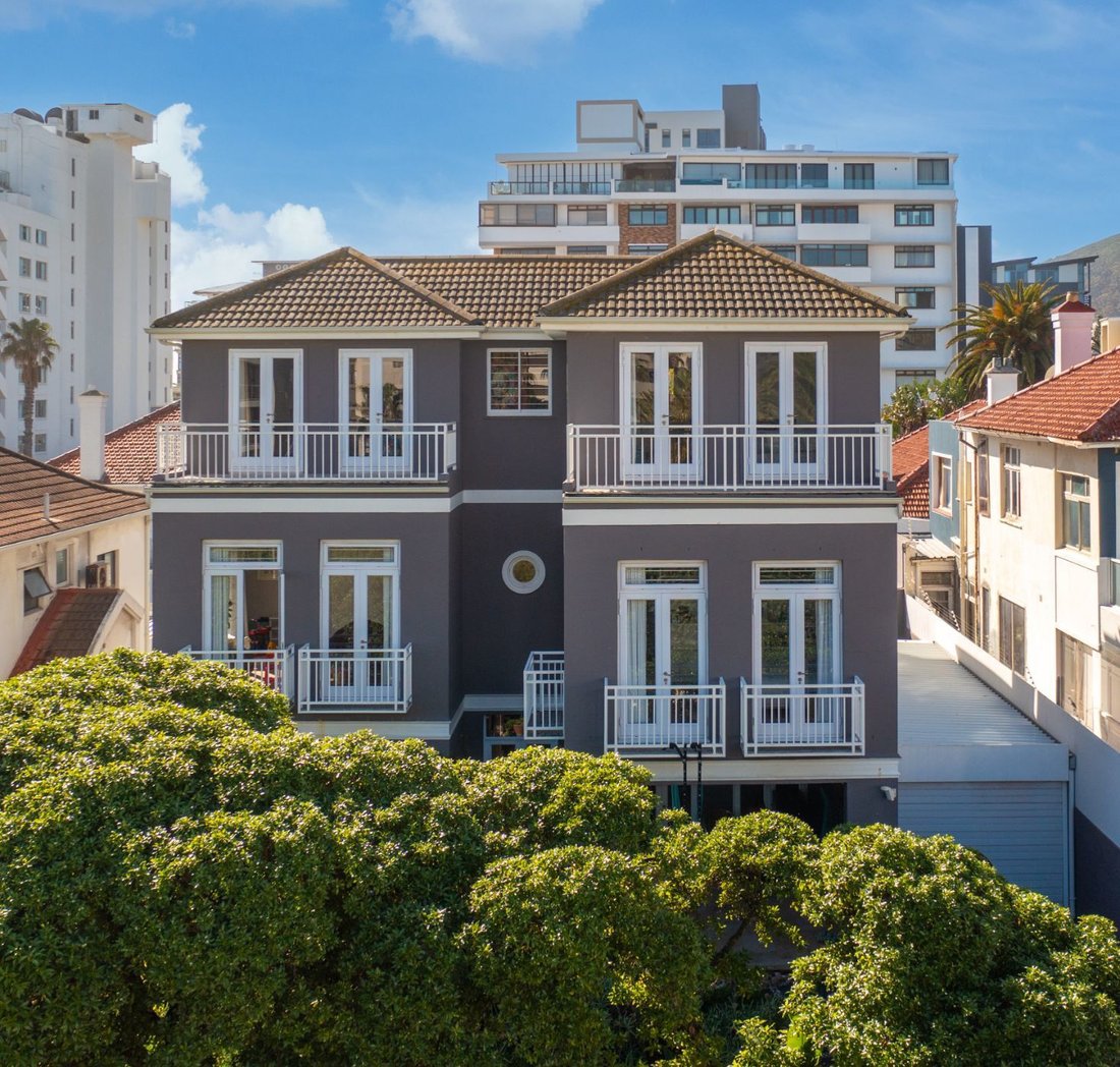 A Unique Bantry Bay Beach House In Cape Town, Western Cape, South