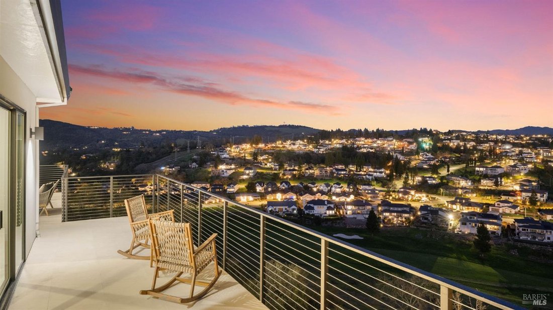 Residential Santa Rosa In Santa Rosa, California, United States For