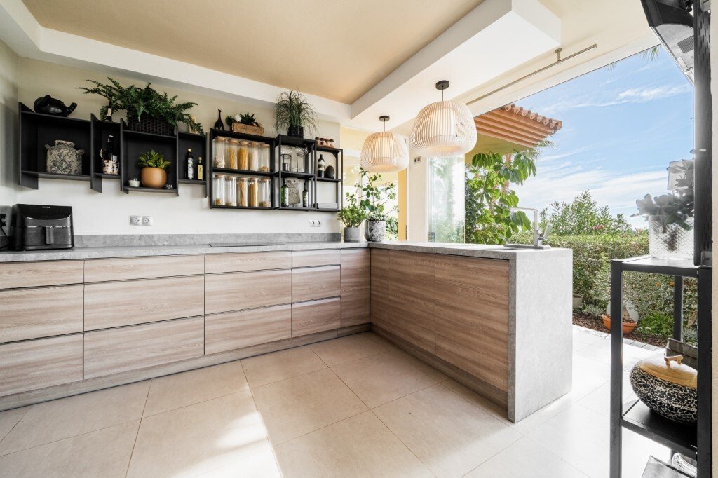 Apartamento en Playa Puerto Banús, Marbella, España 4 - 14842733