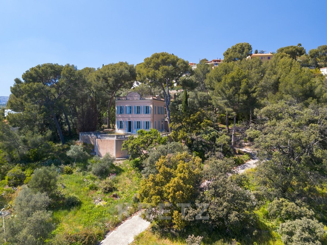 Bastide With Breathtaking Views In Cassis, Provence Alpes Côte D'azur