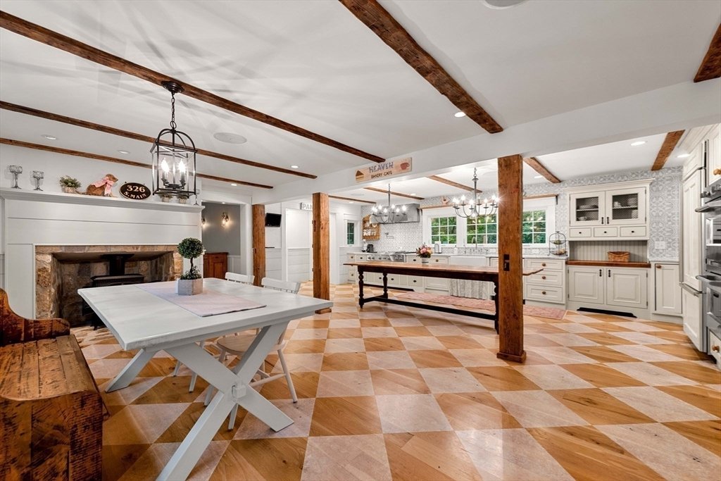 Captivating Circa 1862 Farmhouse In Andover, Massachusetts, United