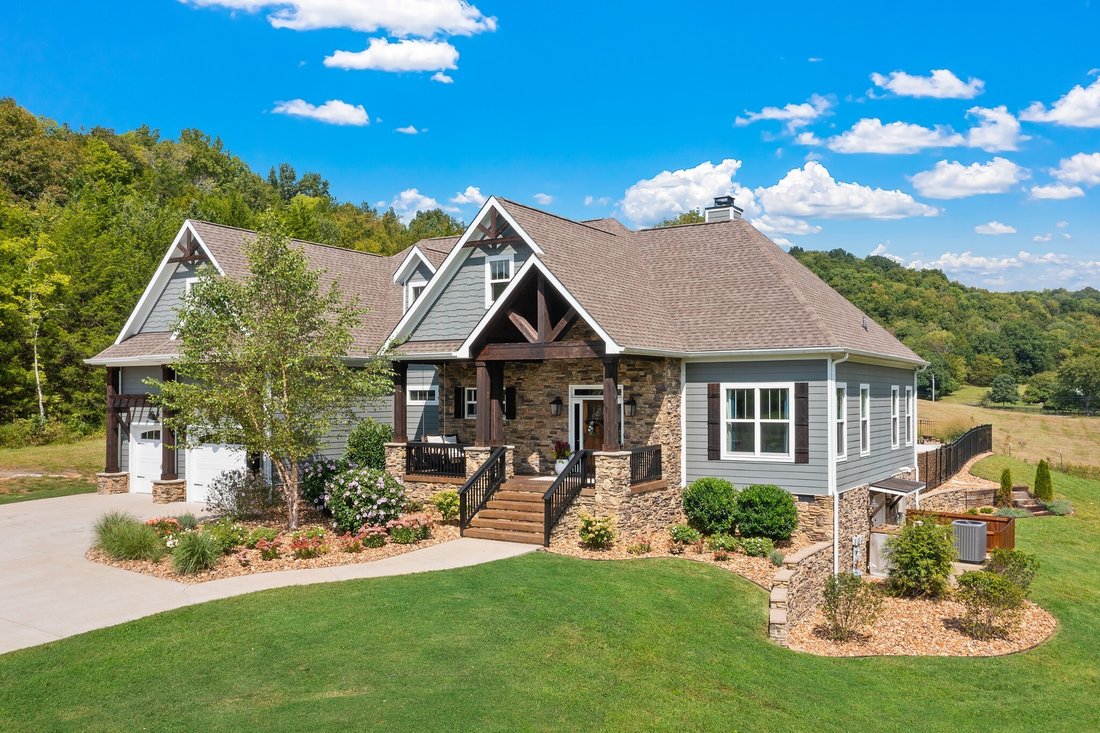 Residential College Grove In College Grove, Tennessee, United States