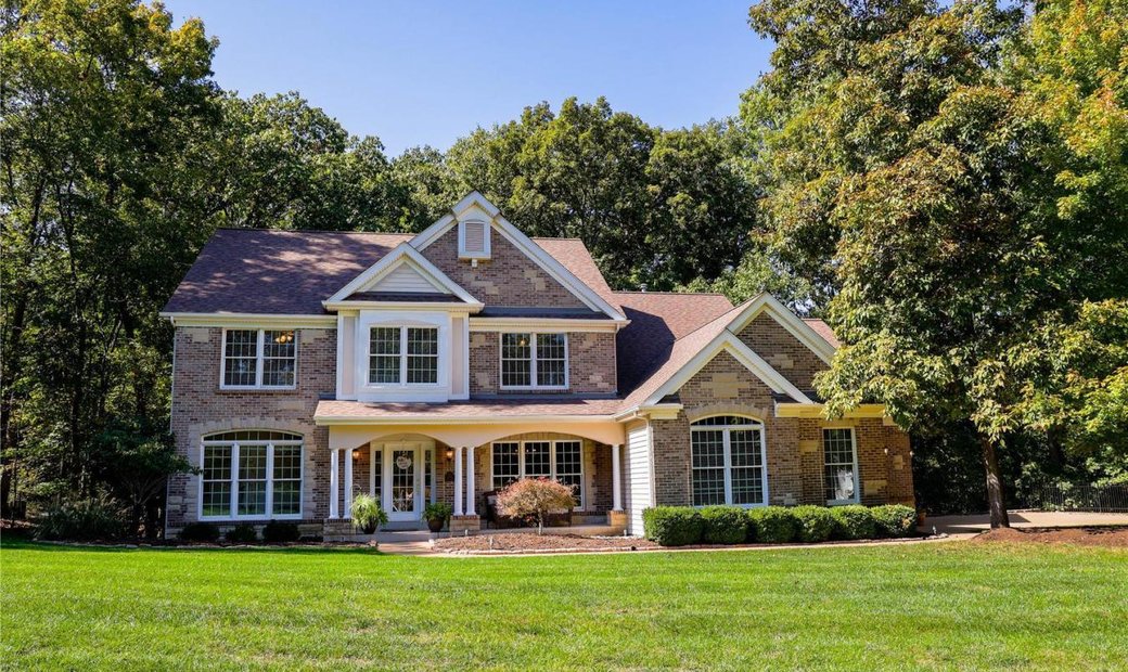 16335 Sheffield Point In Ballwin, Missouri, United States For Sale