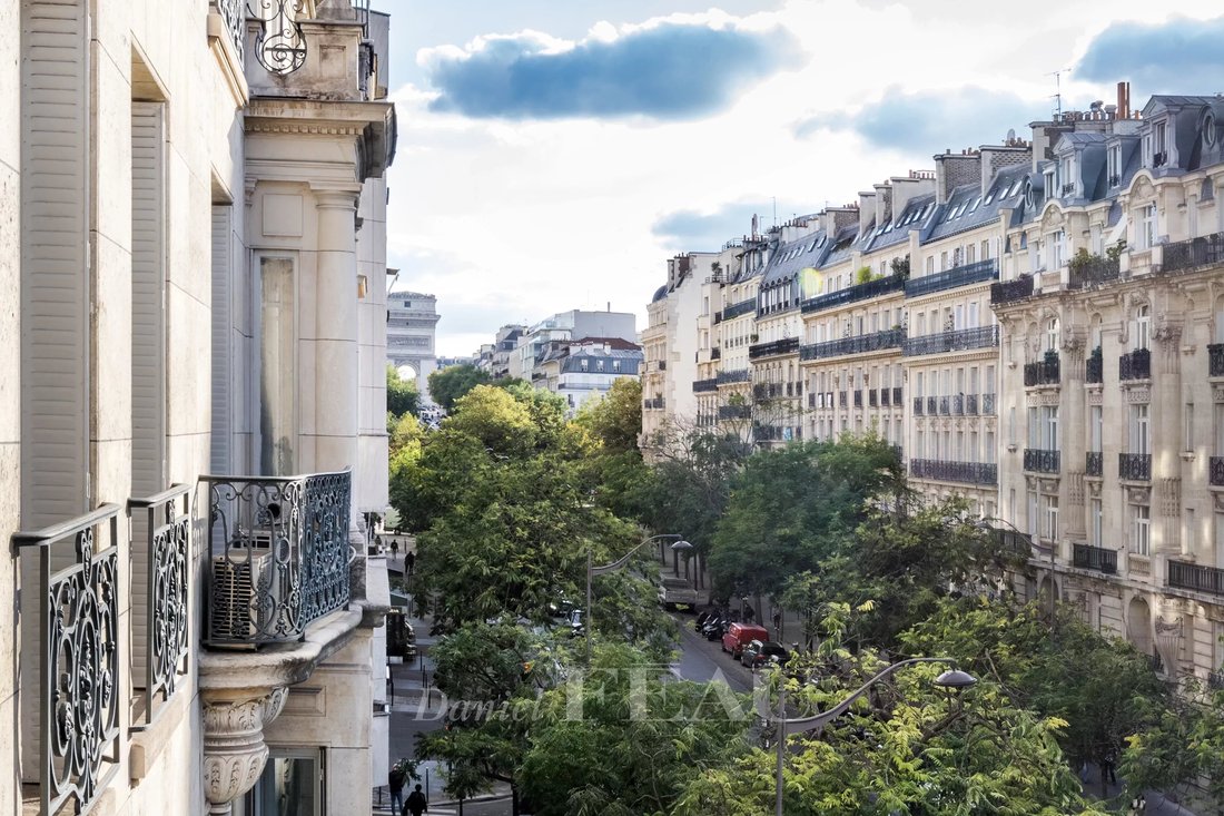 Paris 17th District Avenue De Wagram/Théodule In Paris, île De France