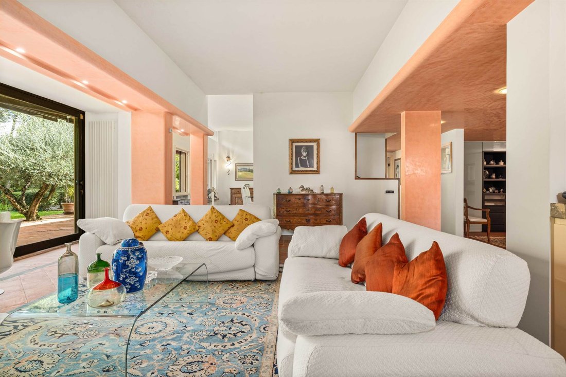 Villa Firenze In Florence, Tuscany, Italy For Sale (14840408)