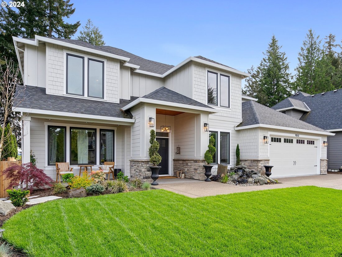 Custom Craftsman In Tigard In Tigard, Oregon, United States For Sale