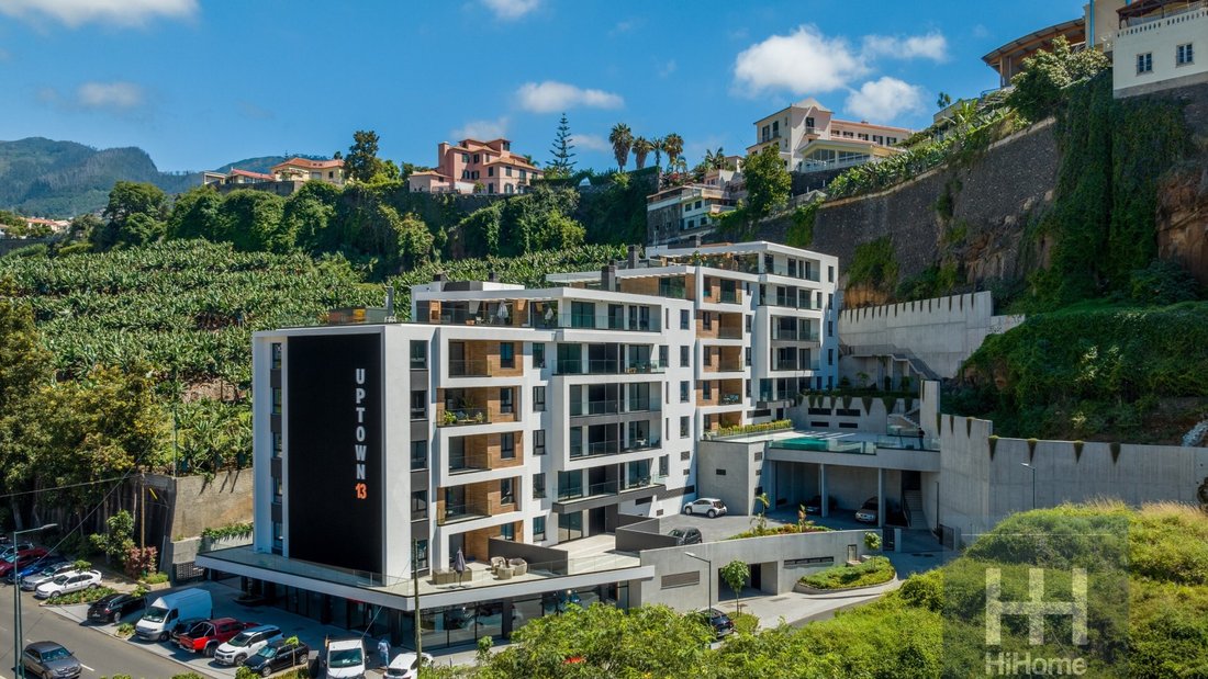 Apartment T6 Penthouse Duplex In Uptown Building In Funchal, Madeira