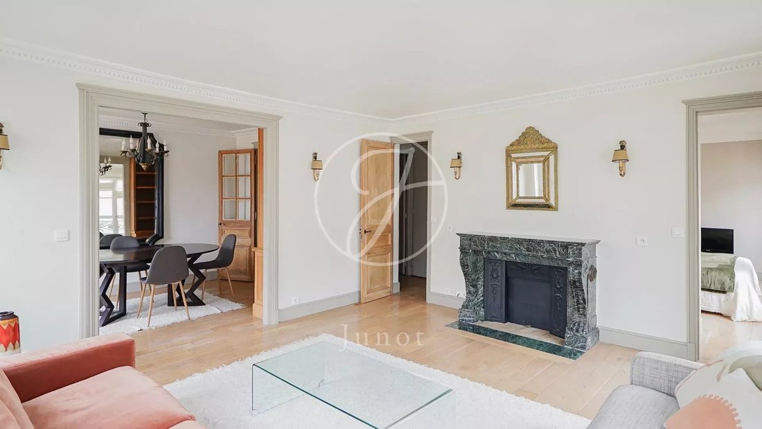 Paris 7th Rue De Grenelle Apartment For In Paris, île De France, France