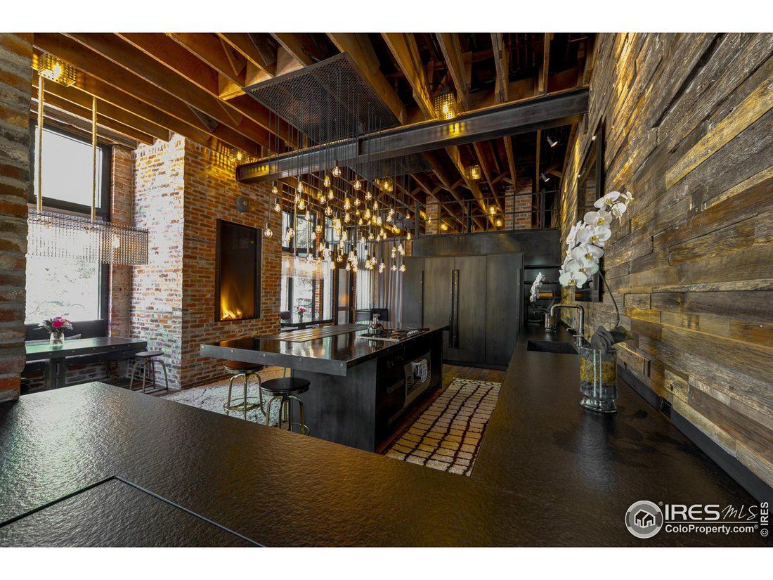 The Hippest Pad In Boulder! In Boulder, Colorado, United States For